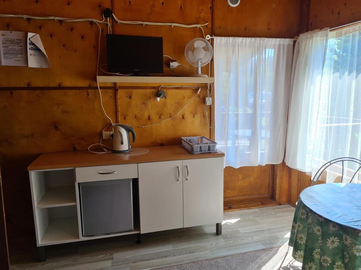 Osrodek Wypoczynkowy Amber Villa Katy Rybackie Ngoại thất bức ảnh